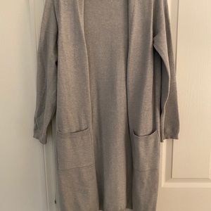 Forever 21 long grey cardigan sweater